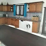 Feriehus Casa Dos Avos Cumeada (Faro)