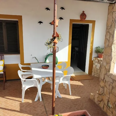 Casa Dos Avós Cumeada (Faro)